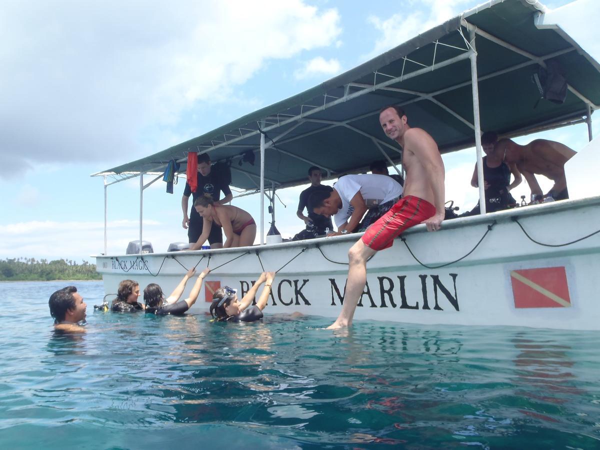 Black Marlin - Kadidiri Batudaka Ngoại thất bức ảnh